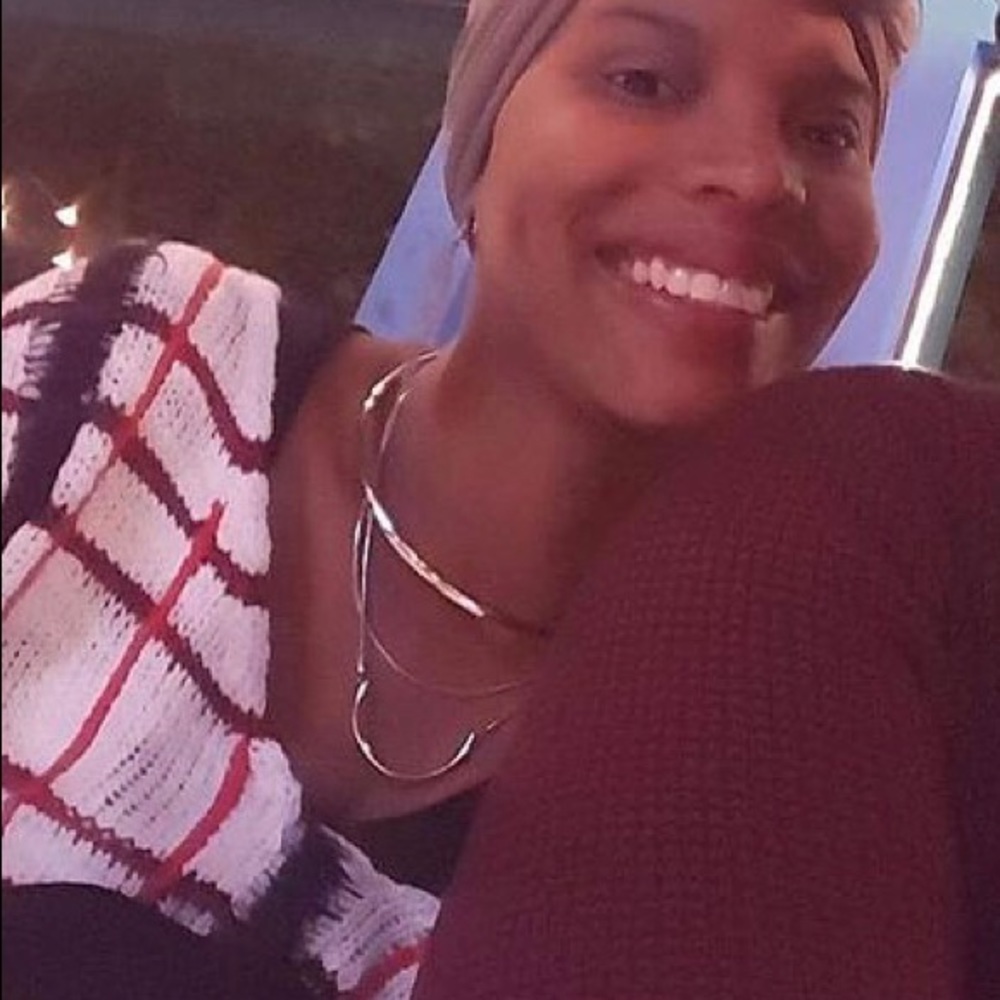 Sweater - Picture 2 of 2